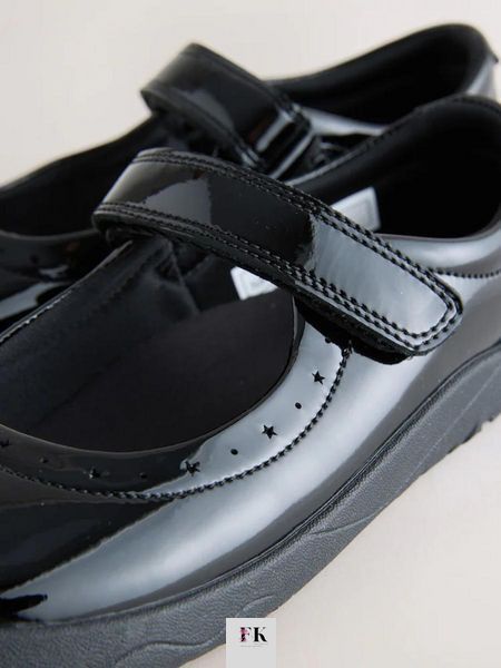 Шкільні туфлі Next Barefoot Mary Jane Чорна лакована шкіра EU35.5 V49205-35.5 фото